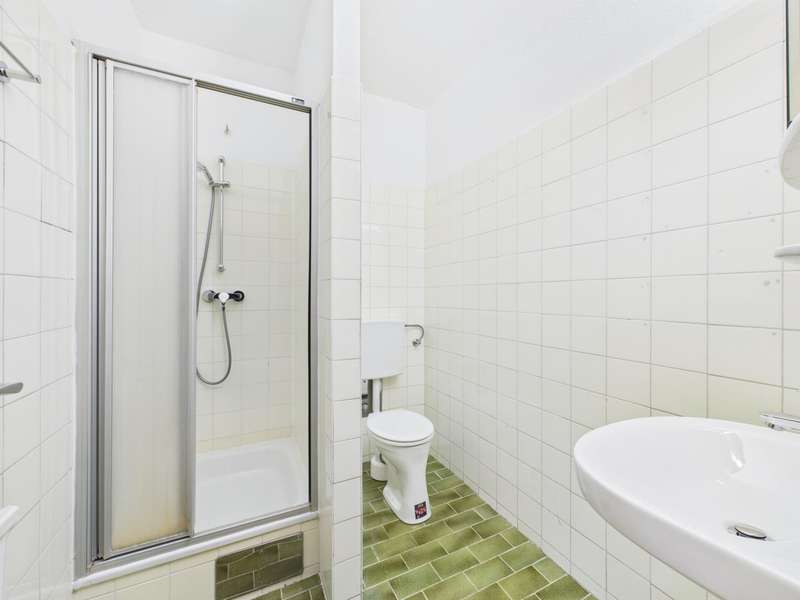 CAM04191G0-PR0056-STILL002