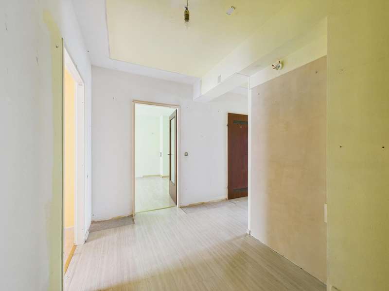 CAM04191G0-PR0072-STILL009