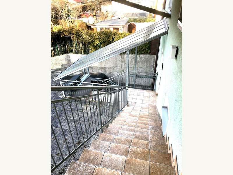 Mehrfamilienhaus Graz: Zugang zu den Wohungen Zugang zu den Wohungen