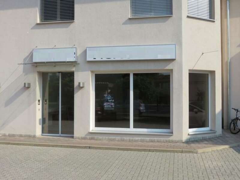 Top 6 weiterer Geschäftsraum extra anmietbar und zusammenlegbar