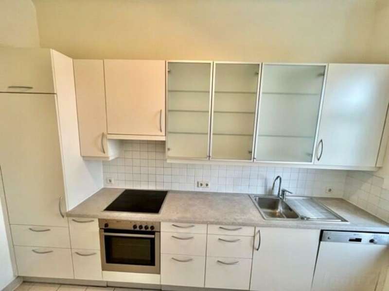 Mietwohnung Graz: komplett möblierte (inkl. Geschirrspüler) komplett möblierte (inkl. Geschirrspüler)