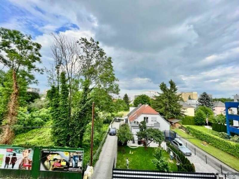 Mietwohnung Graz: Aussicht von Küche 2 Zimmern Aussicht von Küche 2 Zimmern