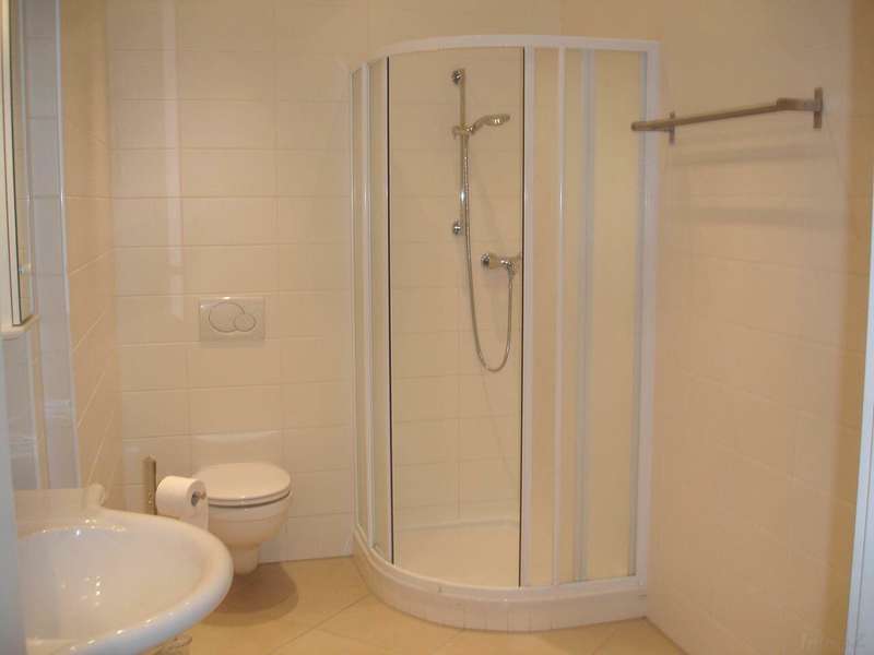 Mietwohnung Graz: Badezimmer Badezimmer