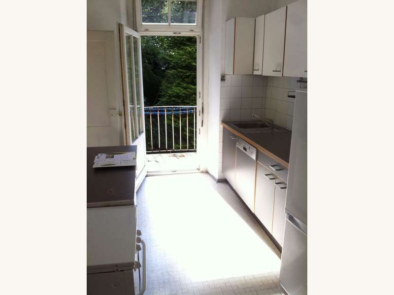 Mietwohnung Graz: Küche mit Balkon Küche mit Balkon