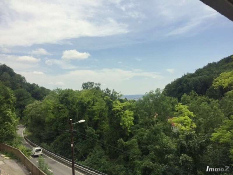 Stadtblick vom Wohn-Essbereich