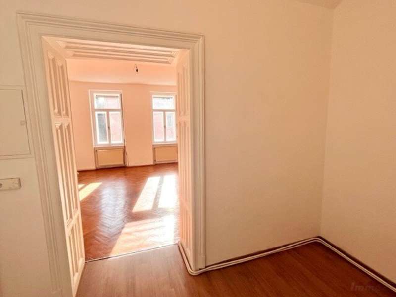 Mietwohnung Graz: Blick in den Wohn-Schlafraum Blick in den Wohn-Schlafraum