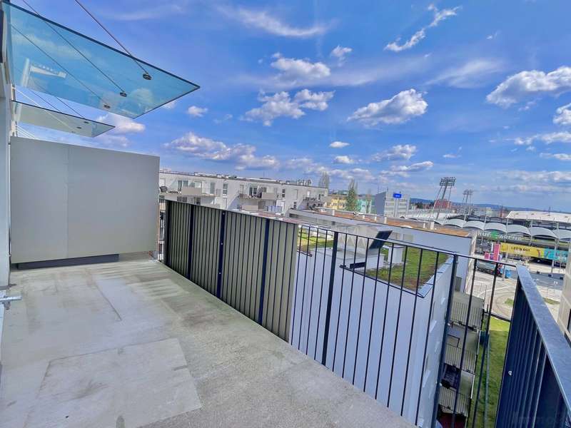 Penthouse Graz: Süd-Terrasse, teils überdacht Süd-Terrasse, teils überdacht