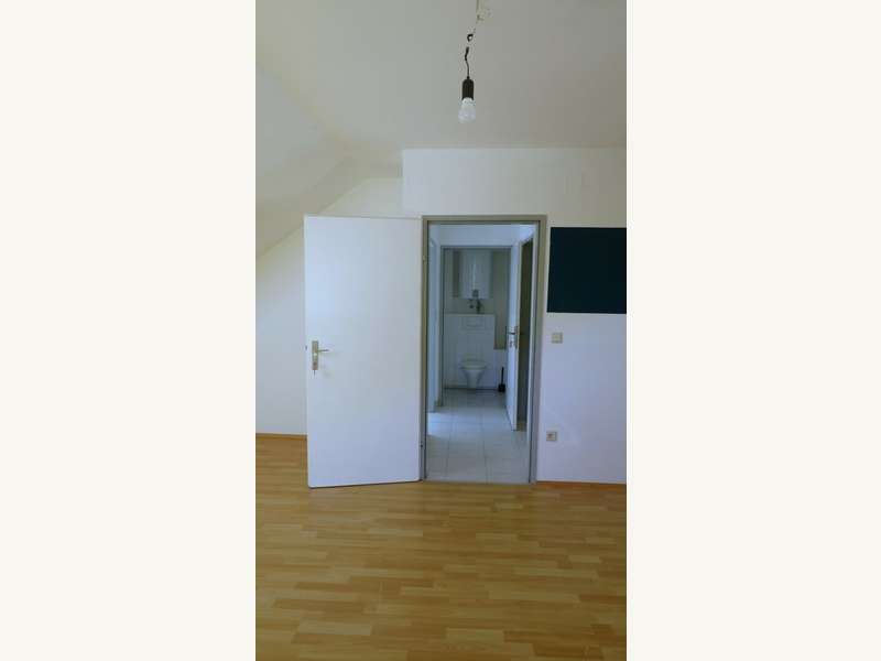 Mietwohnung Graz: Zugang zum Schlafzimmer un d Sanitär Zugang zum Schlafzimmer un d Sanitär