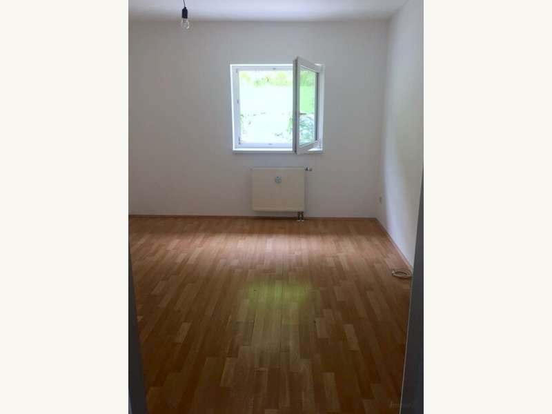 Mietwohnung Graz: Schlafzimmer Schlafzimmer