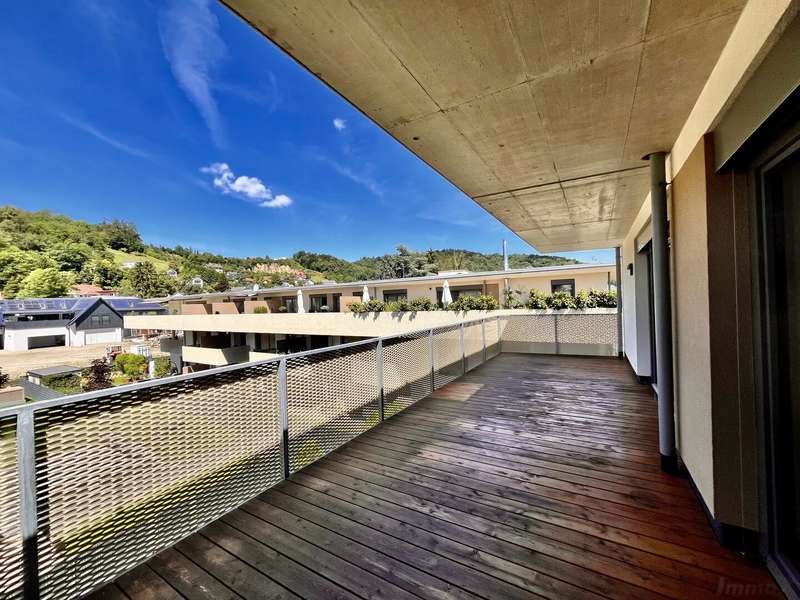 Penthouse Graz: Terrasse vom Wohnzimmer aus begehbar Terrasse vom Wohnzimmer aus begehbar