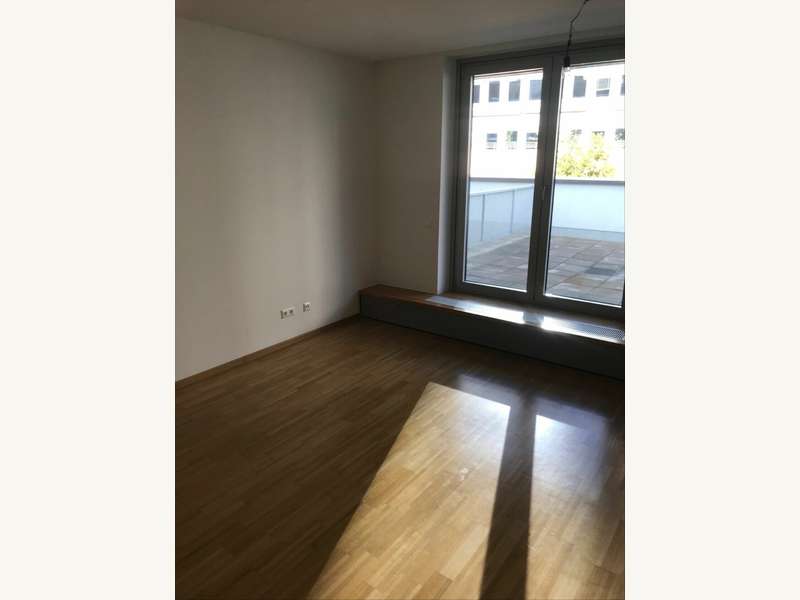 Mietwohnung Graz: Schlafzimmer mit Terrasse Schlafzimmer mit Terrasse