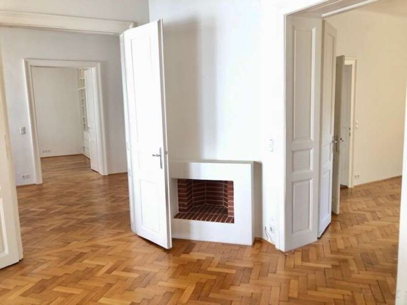 Mietwohnung Graz: Flucht-Blick von Zimmer 2 bis 4 Flucht-Blick von Zimmer 2 bis 4