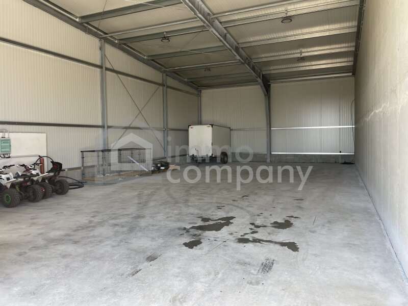 Lager mit Freifläche Bergland: Lagerhalle Lagerhalle