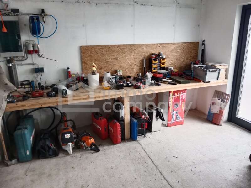 Lager mit Freifläche Bergland: Werkstatt Werkstatt