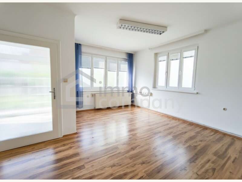 Gewerbeimmobilie Ebenfurth: Büro Büro