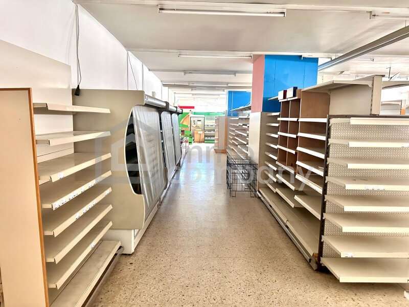 Geschäftslokal Kritzendorf: Flur Flur