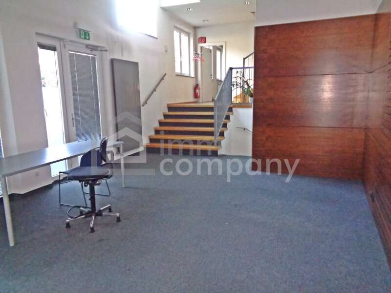 Halle in Hollabrunn - Bild 3