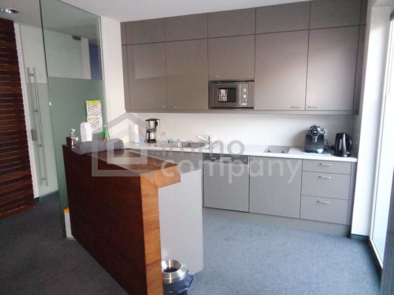 Halle in Hollabrunn - Bild 4