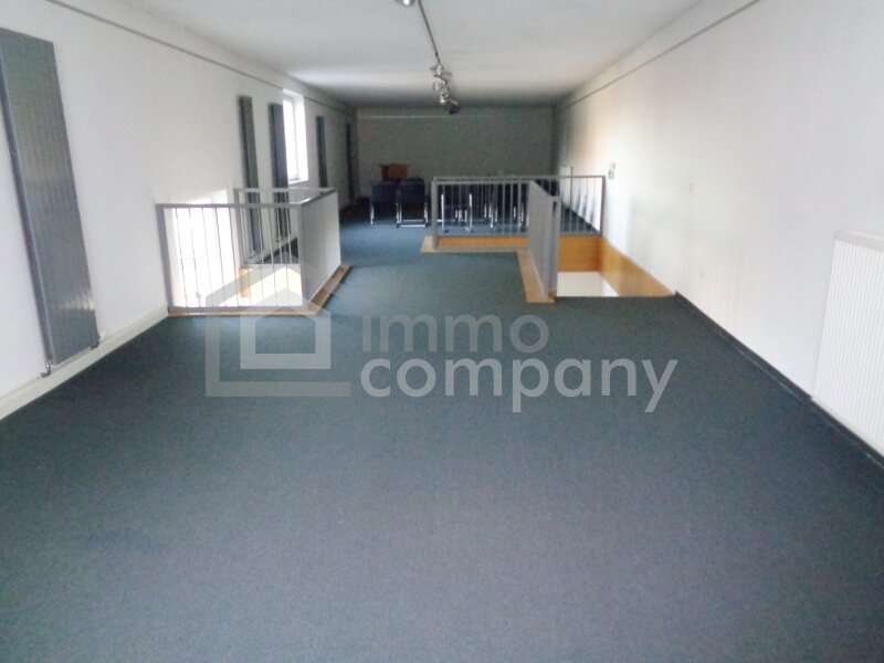 Halle in Hollabrunn - Bild 8