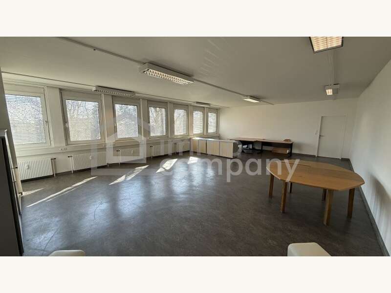 Office Überblick Wandseite