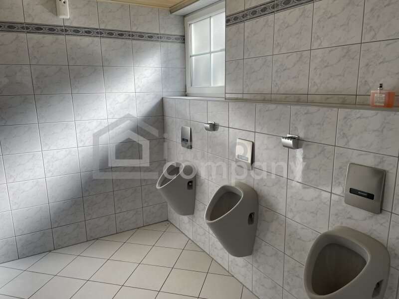 Gastronomie mit Wohnung Mödling: Gäste-WC Gäste-WC