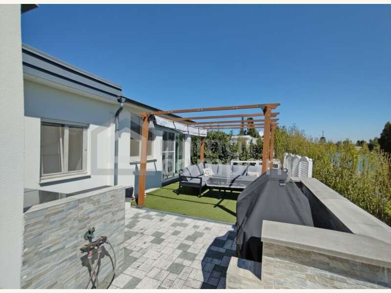 Einfamilienhaus Groß-Enzersdorf: obere Terrasse_Grillplatz obere Terrasse_Grillplatz