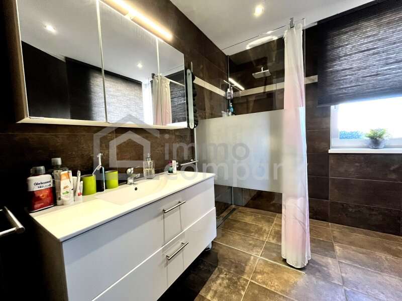 Doppelhaushälfte Pottendorf: Badezimmer Badezimmer