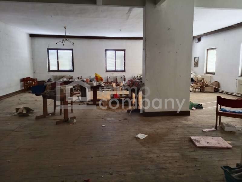 Mehrfamilienhaus in Hochneukirchen - Bild 3