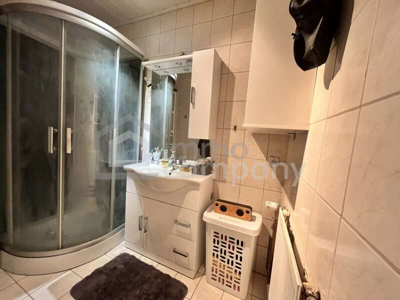 Bungalow Schwarzenbach: Badezimmer Badezimmer