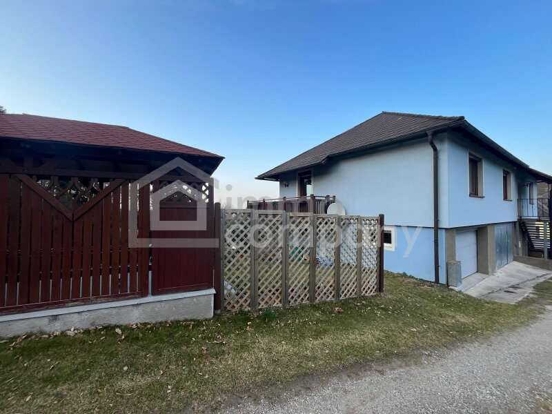 Alleinlage im Bezirk Wiener Neustadt