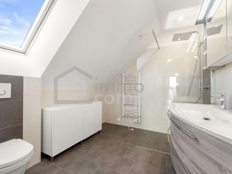 Doppelhaushälfte Himberg: DG_Badezimmer DG_Badezimmer