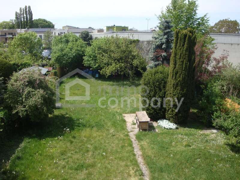 Einfamilienhaus Wien: großer Garten großer Garten