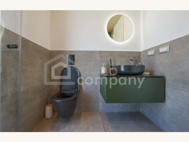modernes Badezimmer