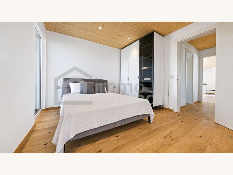 Bungalow Schwadorf: Schlafzimmer Schlafzimmer