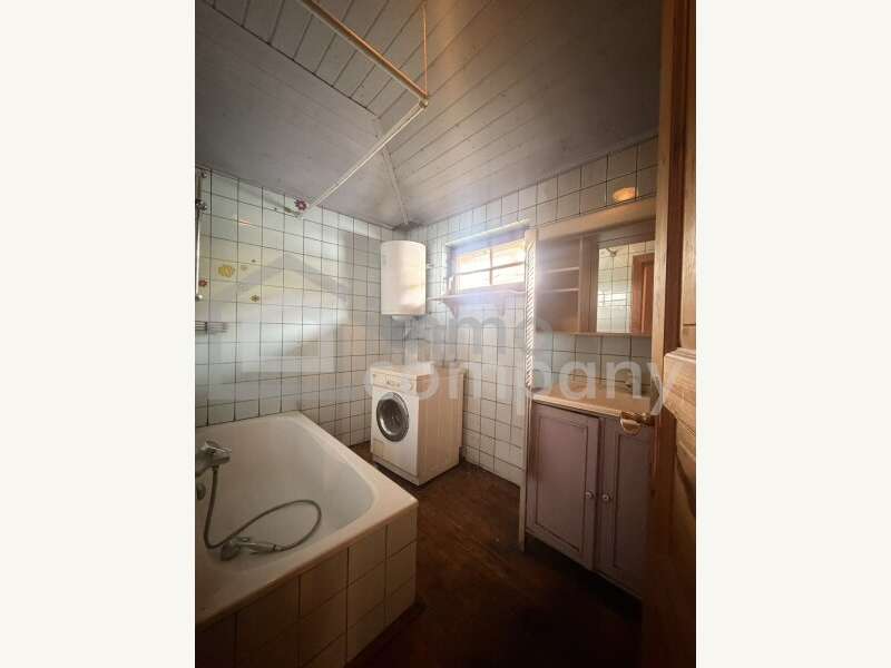 Bungalow Bad Sauerbrunn: Badezimmer Badezimmer