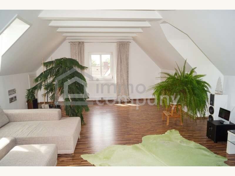 Villa Donnerskirchen: Dachgeschoss Wohnzimmer Dachgeschoss Wohnzimmer