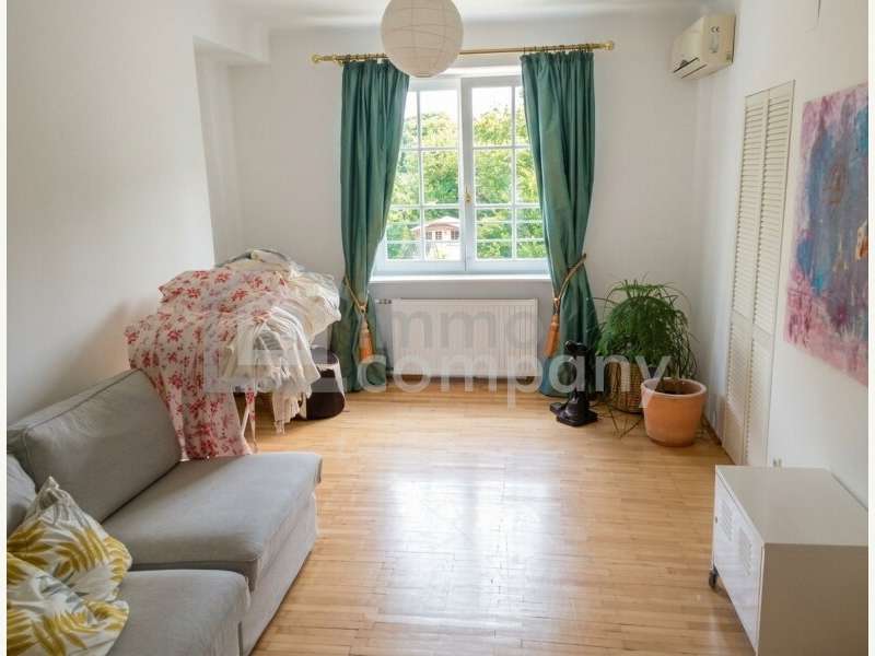 Villa Klosterneuburg: Zweites Schlafzimmer Zweites Schlafzimmer