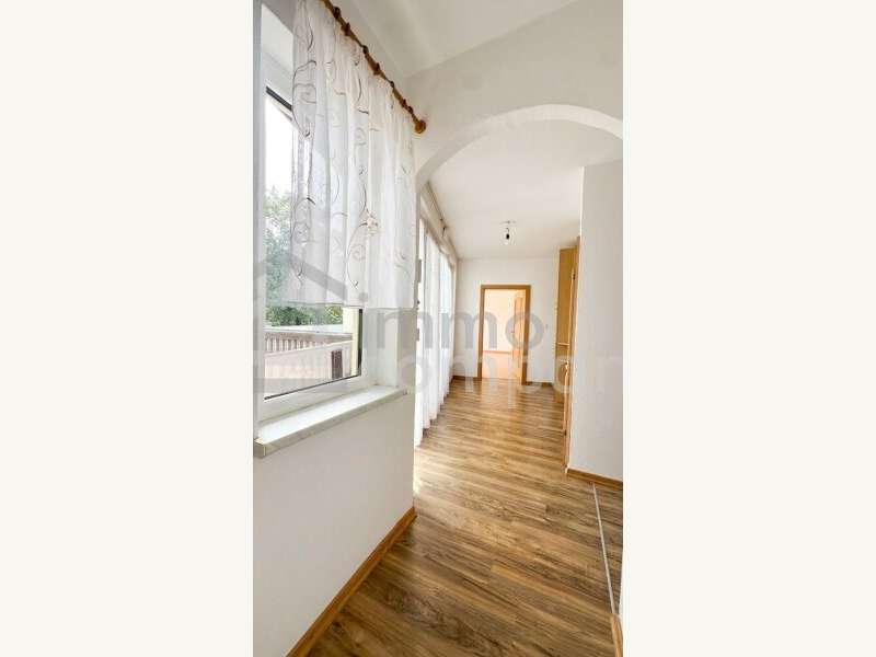 Mehrfamilienhaus Penk: Flur OG Flur OG