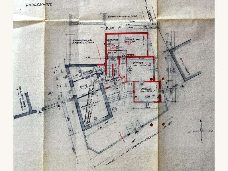 Mehrfamilienhaus Penk: Badezimmer (OG) Badezimmer (OG)