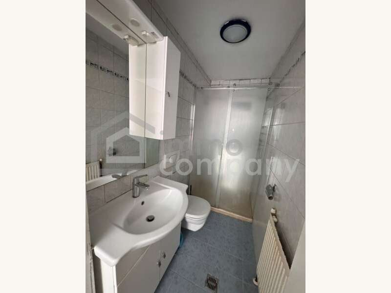 Einfamilienhaus Groß-Schweinbarth: Badezimmer / wc Badezimmer / wc