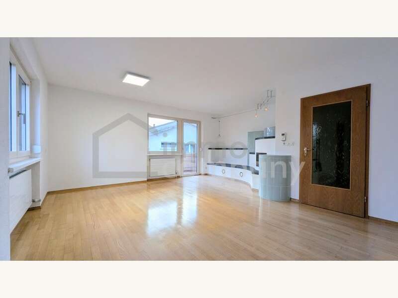 Mietwohnung Dornbirn: Wohnzimmer / Kamin Wohnzimmer / Kamin