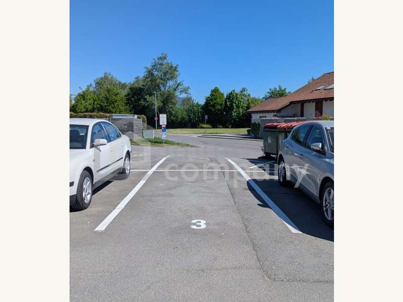 Parkplatz Nr. 3