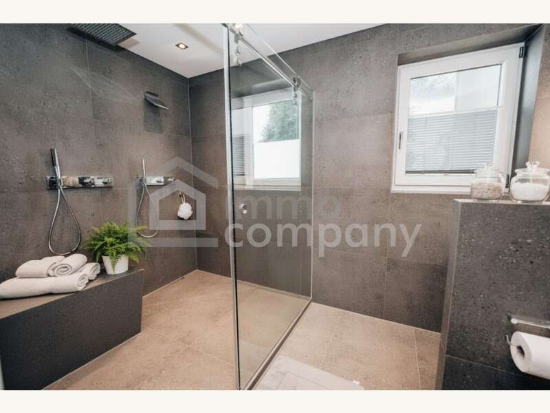 Nur eines von drei Bädern..