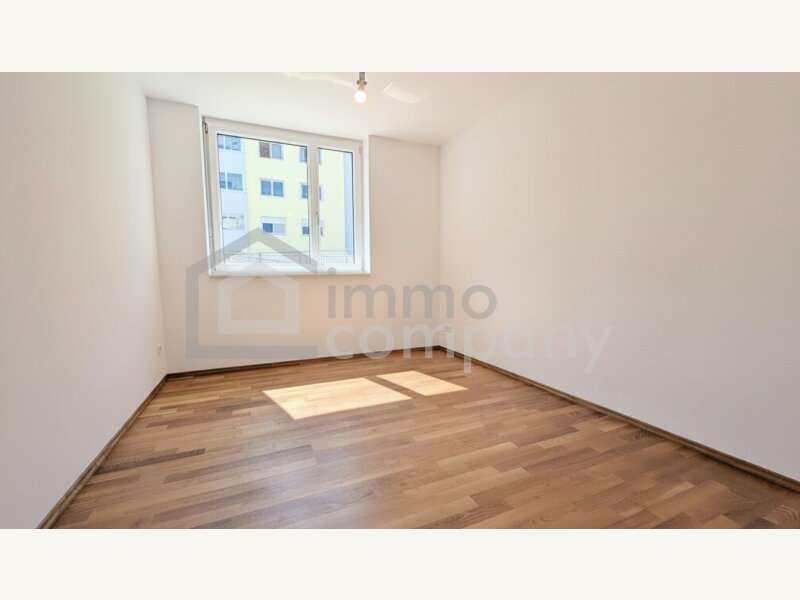 Büro / Schlafzimmer