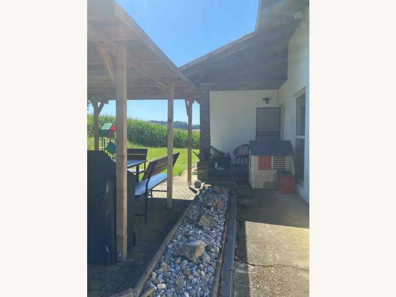 Einfamilienhaus Pirching am Traubenberg: PHOTO-2025-12-03-09-11-01 (2) PHOTO-2025-12-03-09-11-01 (2)