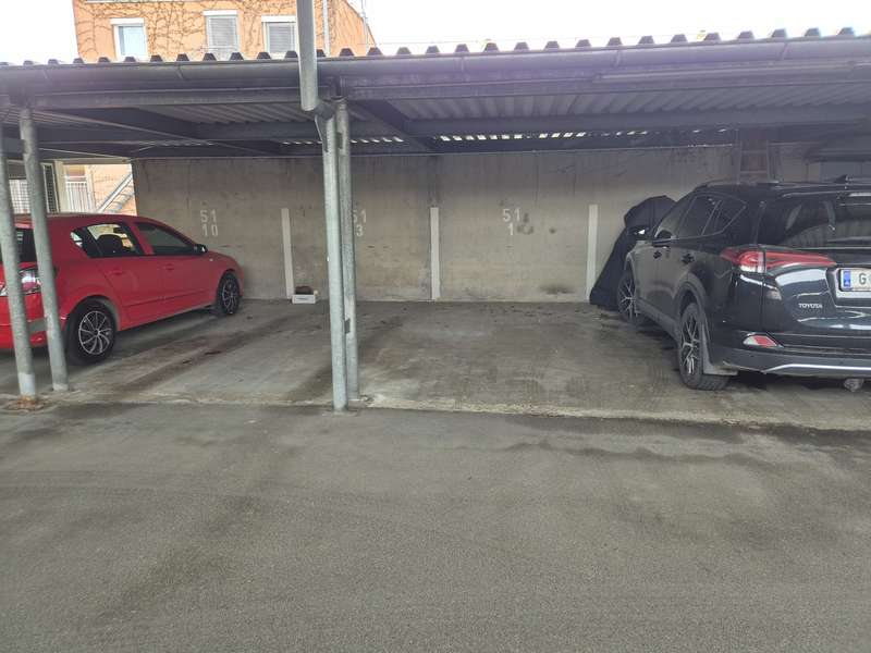 Eigentumswohnung Graz: Carport-Stellplatz Carport-Stellplatz