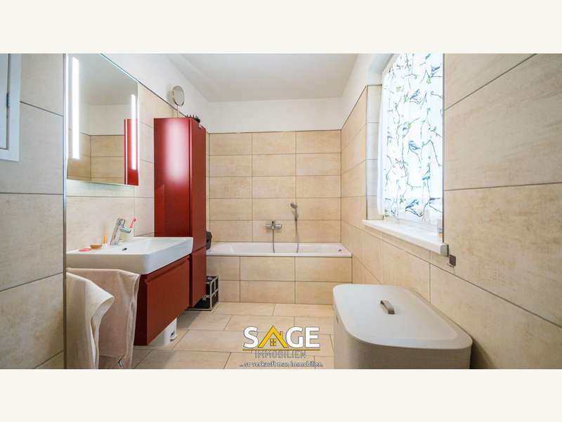 Tageslicht-Badezimmer