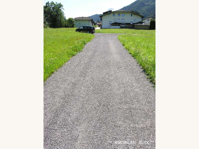 Photo_Homepage_13_Baugrundstueck_bzw_Baugrundstuecke_in_Umhausen_2021