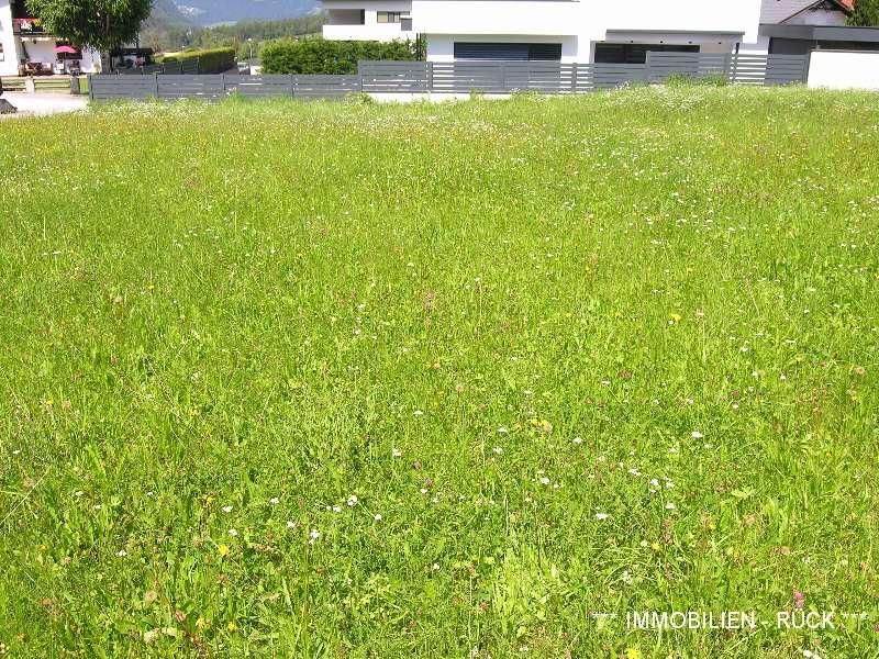 Photo_Homepage_06_Baugrundstueck_bzw_Baugrundstuecke_in_Umhausen_2021