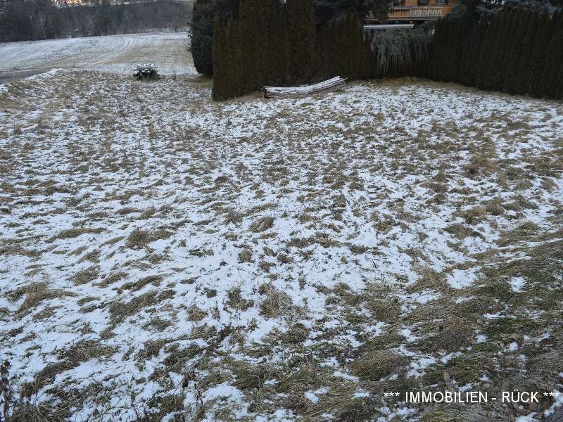 PHOTO_003_GRUNDSTUECKE_IN_SAUTENS